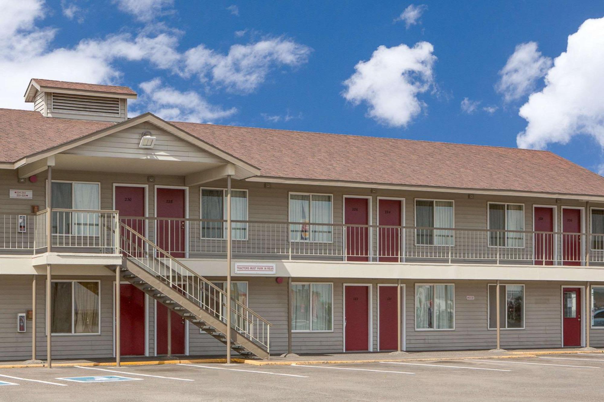 Where to Stay Near Lawrence Scott Park: 4 Family Hotels in Kennewick