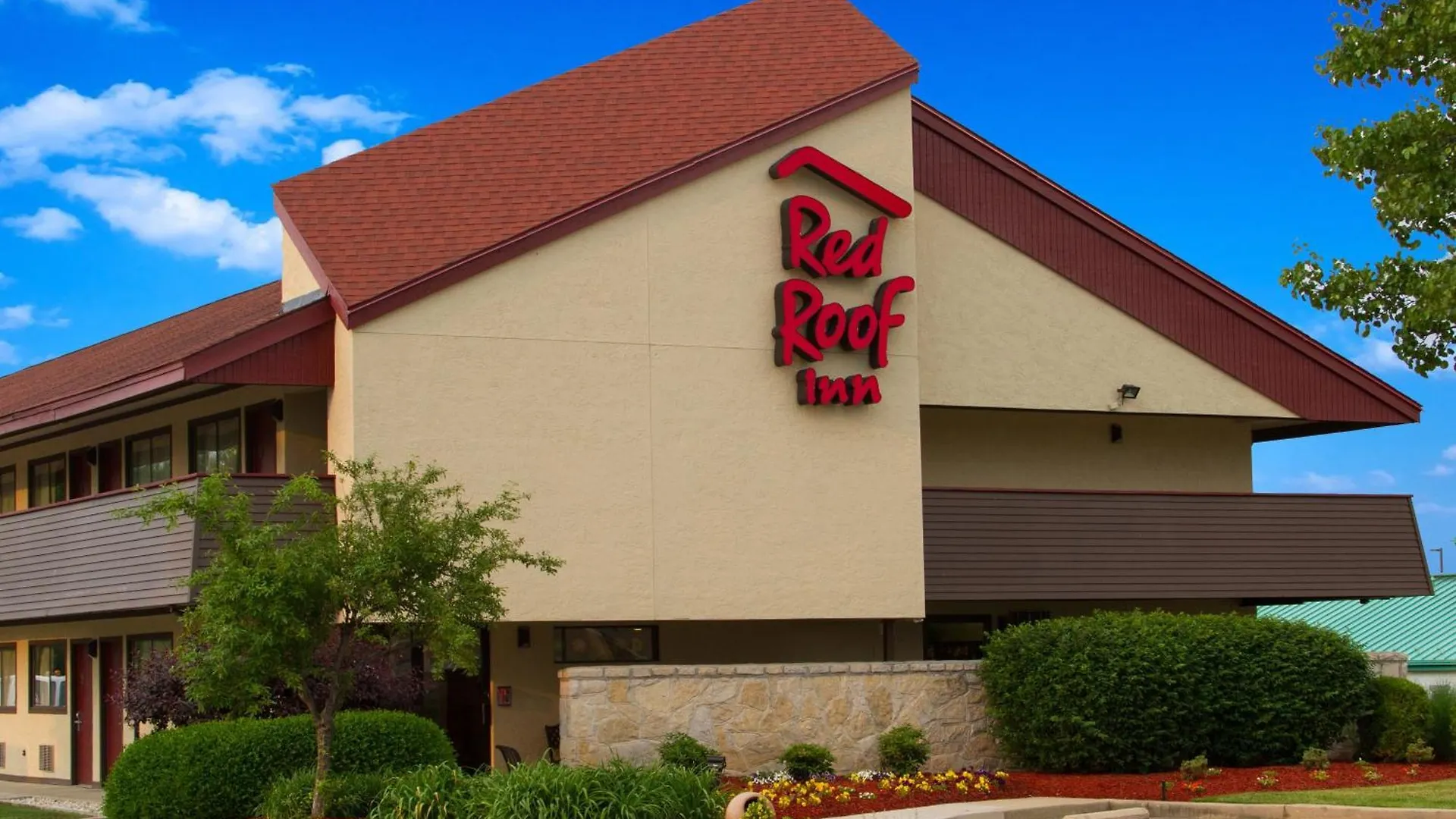 4 Smart Family Hotels Near Ripken Stadium Worth Booking