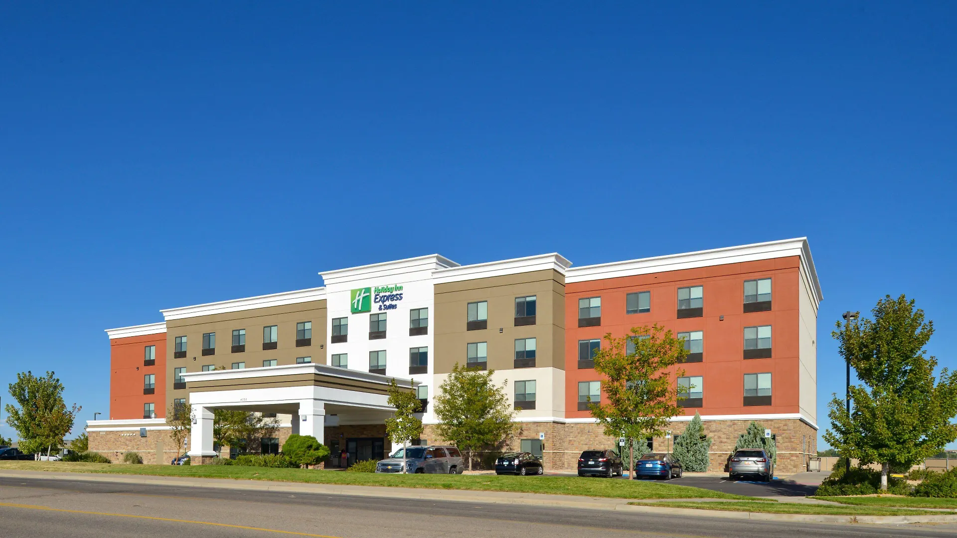 Where to Stay in Colorado: 15 Best Hotels Across the State